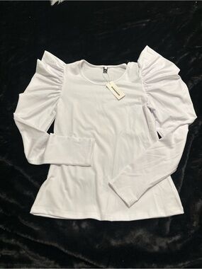 CBR White Puff Shoulder Long Sleeve Top